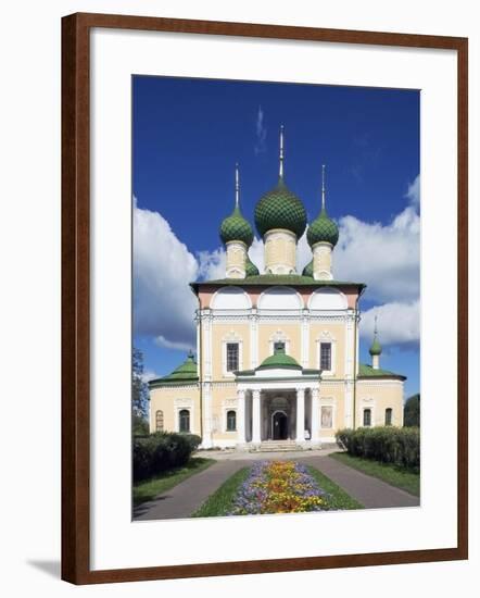 Kremlin-null-Framed Giclee Print
