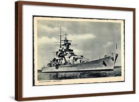 Kriegsschiff, Schlachtschiff Gneisenau Vor Anker-null-Framed Giclee Print