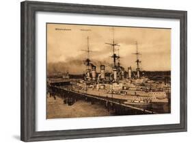 Kriegsschiff Wilhelmshaven, Hafenszene-null-Framed Giclee Print