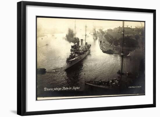 Kriegsschiffe Deutschland, Flotte Im Hafen-null-Framed Giclee Print