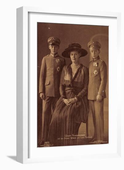 Kronprinzessin Cecilie Mit Prinzen Wilhelm Und Louis-null-Framed Giclee Print