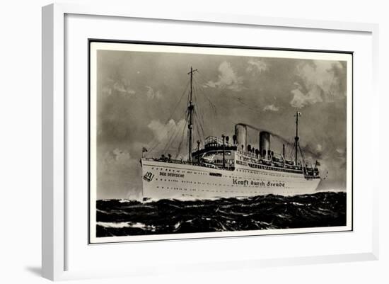 Künstler Kdf Dampfer, Dampfschiff Der Deutsche-null-Framed Giclee Print