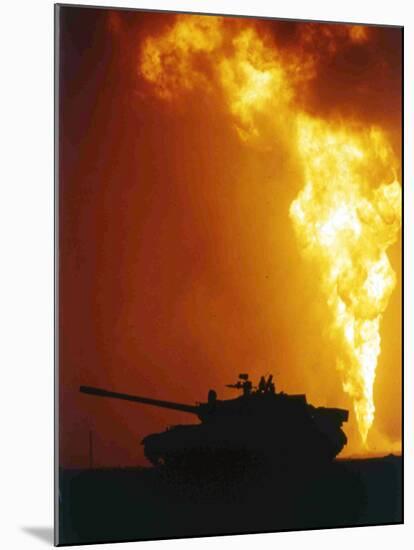 Kuwait Burning Oil Well-Roberto Borea-Mounted Photographic Print