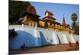 Kyaikthanian Paya Temple and Monastery, Mawlamyine (Moulmein), Mon State, Myanmar (Burma), Asia-Tuul-Mounted Photographic Print