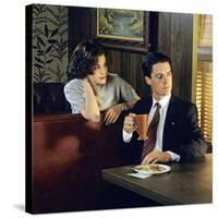 KYLE MacLACHLAN; SHERILYN FENN. "Twin Peaks" [1990], directed by DAVID LYNCH.-null-Stretched Canvas