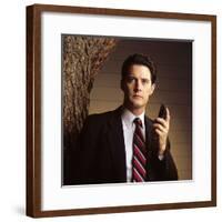 KYLE MacLACHLAN. "Twin Peaks" [1990], directed by DAVID LYNCH.-null-Framed Photographic Print