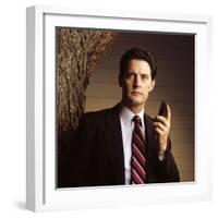 KYLE MacLACHLAN. "Twin Peaks" [1990], directed by DAVID LYNCH.-null-Framed Photographic Print