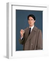 KYLE MacLACHLAN. "Twin Peaks" [1990], directed by DAVID LYNCH.-null-Framed Photographic Print