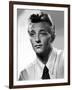 L'acteur americain Robert Mitchum (1917- 1997) vers, 1947 --- American actor Robert Mitchum (1917- -null-Framed Photo