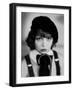 L'actrice americaine Clara Bow (1905- 1965) (b/w photo)-null-Framed Photo