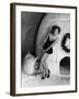 L'actrice americaine Clara Bow (1905- 1965) (b/w photo)-null-Framed Photo