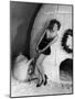 L'actrice americaine Clara Bow (1905- 1965) (b/w photo)-null-Mounted Photo