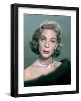 L'actrice americaine Lauren Bacall, c. 1957 --- American actress Lauren Bacall, c. 1957 (photo)-null-Framed Photo