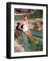 L'actrice Esther Williams, c. 1952 --- Esther Williams, c. 1952 (photo)-null-Framed Photo