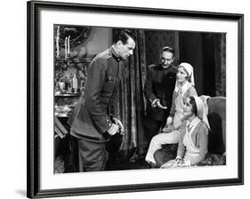 L'Adieu aux armes A FAREWELL TO ARMS by Frank Borzage-null-Framed Photo