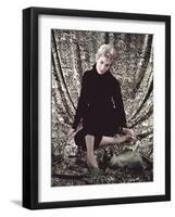 L'Adorable Voisine BELL BOOK AND CANDLE by RichardQuine with Kim Novak, 1958 (photo)-null-Framed Photo