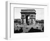 L'Arch-De-Triomphe De L'Etoile in Paris-null-Framed Photographic Print