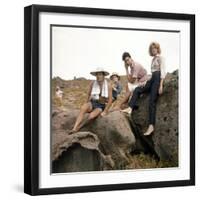 L' Avventura by Michelangelo Antonioni with Gabriele Ferzetti, Lea Massari, Monica Vitti, 1960 (pho-null-Framed Photo