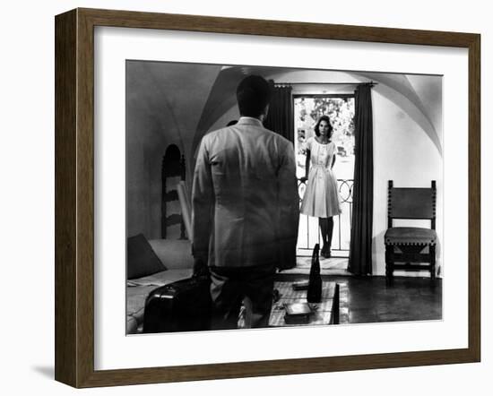 L'Avventura, Gabriele Ferzetti, Lea Massari, 1960-null-Framed Photo