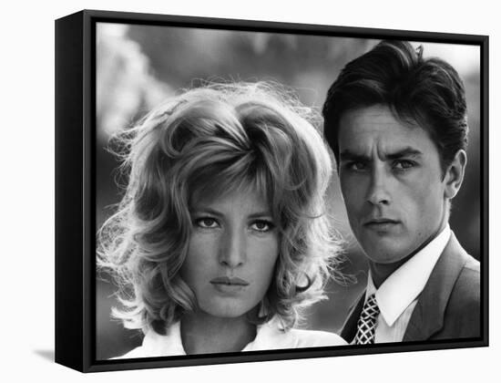 L'eclipse by Michelangelo Antonioni with Alain Delon and Monica Vitti, 1962 (b/w photo)-null-Framed Stretched Canvas