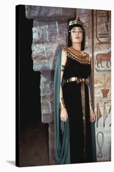 L'egyptien (THE EGYPTIAN) by Michael Curtiz with Gene Tierney, 1954 (photo)-null-Stretched Canvas