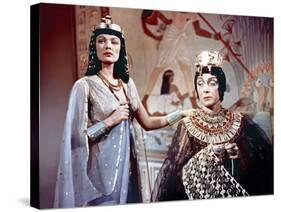 L'egyptien (THE EGYPTIAN) by Michael Curtiz with Gene Tierney and Judith Evelyn, 1954 (photo)-null-Stretched Canvas