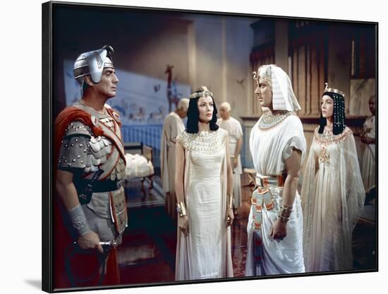 L'egyptien (THE EGYPTIAN) by Michael Curtiz with Victor Mature, Gene Tierney and Michael Wilding, 1-null-Framed Photo