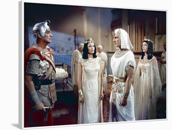 L'egyptien (THE EGYPTIAN) by Michael Curtiz with Victor Mature, Gene Tierney and Michael Wilding, 1-null-Framed Photo