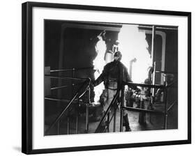 L'enfer est a lui, WHITE HEAT by RAOULWALSH with James Cagney, 1949 (b/w photo)-null-Framed Photo