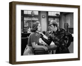 L'Equipee Sauvage THE WILD ONE by Laszlo Benedek with Marlon Brando and Mary Murphy, 1953 (b/w phot-null-Framed Photo