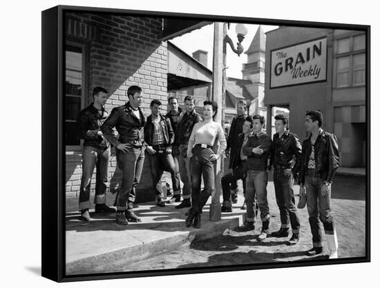 L'Equipee Sauvage THE WILD ONE by Laszlo Benedek with Marlon Brando and Yvonne Doughty, 1953 (b/w p-null-Framed Stretched Canvas