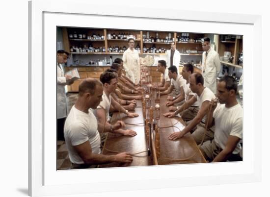 L'Etoffe des heros (The Right Stuff) by PhilipKaufman, 1983 (photo)-null-Framed Photo