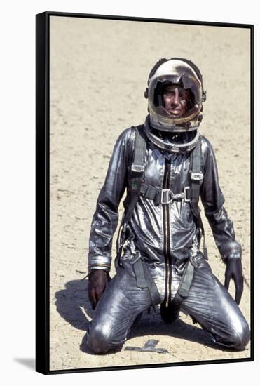 L'Etoffe des heros (The Right Stuff) by PhilipKaufman with Sam Shepard, 1983 (photo)-null-Framed Stretched Canvas