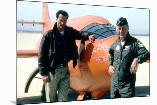 L'Etoffe des heros (The Right Stuff) by PhilipKaufman with Sam Shepard, 1983 (photo)-null-Mounted Photo