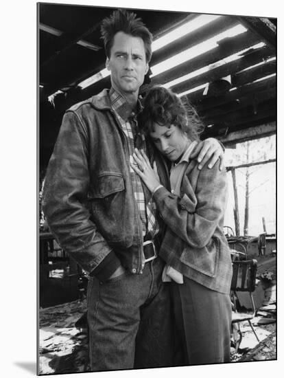 L'Etoffe des heros (The Right Stuff) by PhilipKaufman with Sam Shepard and Barbara Hershey, 1983 (b-null-Mounted Photo