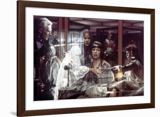 L' exorciste II l' heretique Exorcist II: The Heretic by JohnBoorman with Max von Sydow, Linda Blai-null-Framed Photo