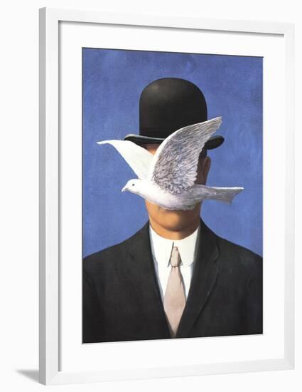 L'homme au chapeau melon (No Border)-Rene Magritte-Framed Art Print