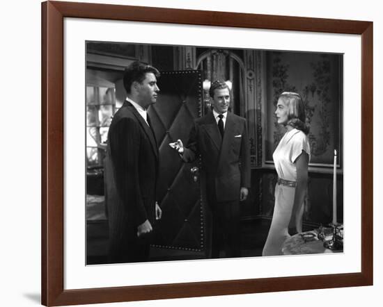 L'Homme aux abois (I Walk Alone) by Byron Haskin with Burt Lancaster, Kirk Douglas, Lizabeth Scott,-null-Framed Photo