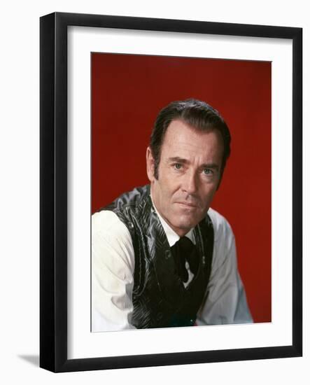 L'Homme aux colts d'or WARLOCK by EdwardDmytryk with Henry Fonda, 1959 (photo)-null-Framed Photo