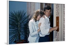 L'homme by Rio by PhilippedeBroca with Francoise Dorleac and Jean-Paul Belmondo, 1964 (photo)-null-Framed Photo