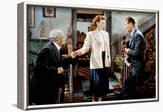 L' Homme Tranquille THE QUIET MAN by JohnFord with Barry Fitzgerald, John Wayne and Maureen O'Hara,-null-Framed Photo