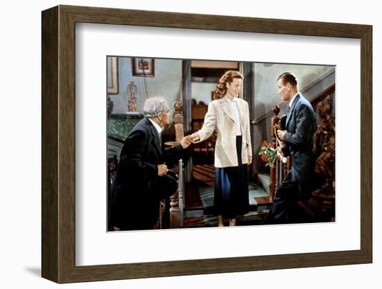 L' Homme Tranquille THE QUIET MAN by JohnFord with Barry Fitzgerald, John Wayne and Maureen O'Hara,-null-Framed Photo