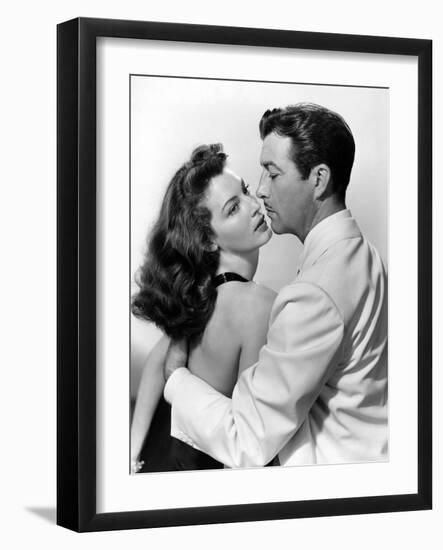 L'ile au complot THE BRIBE by RobertLeonard with Ava Gardner and Robert Taylor, 1949 (b/w photo)-null-Framed Photo