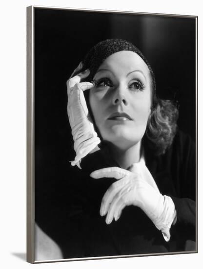 L'inspiratrice INSPIRATION by Clarence Brown with Greta Garbo, 1931 (b/w photo)-null-Framed Photo