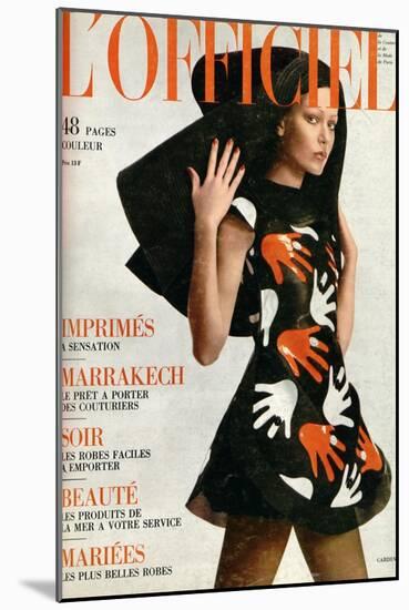 L'Officiel, 1971 - Cardin-null-Mounted Art Print