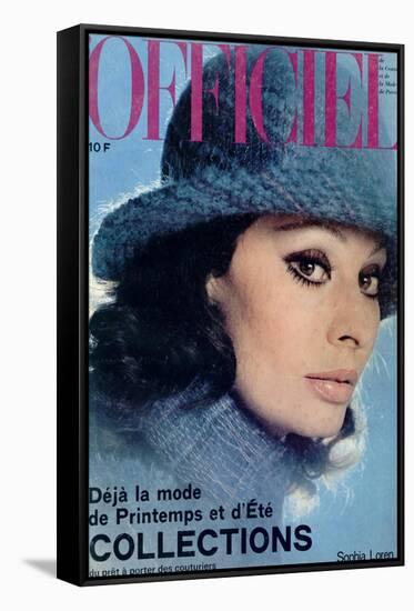 L'Officiel, 1975 - Sophia Loren, Chapeau de Jean Barthet, en Mousseline de Mohair Surpiquée-Guégan-Framed Stretched Canvas