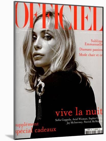 L'Officiel, 2003 - Emmanuelle Béart Porte une Veste en Coton et Soie Noire Dolce & Gabbana-Anuschka Bloomers & Niels Schumm-Mounted Art Print