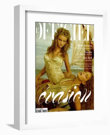 L'Officiel, 2004 - Rosi et Britt en Roberto Cavalli-Mark Squires-Framed Art Print