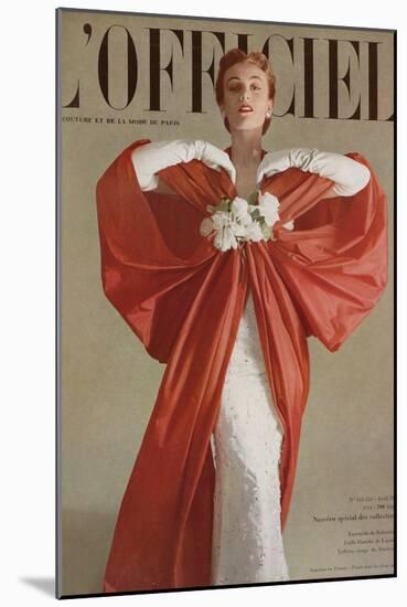 L'Officiel, April 1951 - Ensemble de Balenciaga-Philippe Pottier-Mounted Art Print