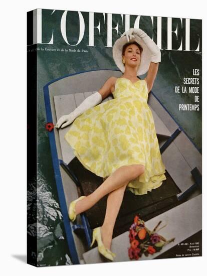 L'Officiel, April 1962 - Robe de Lanvin Castillo en Mousseline de Soie de Laurendeau et Cornet-Roland de Vassal-Stretched Canvas